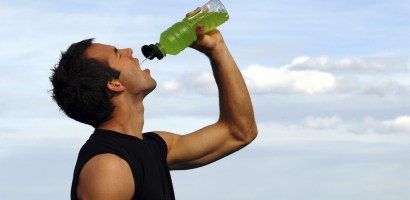 Hydration: how much and what to drink during physical activity